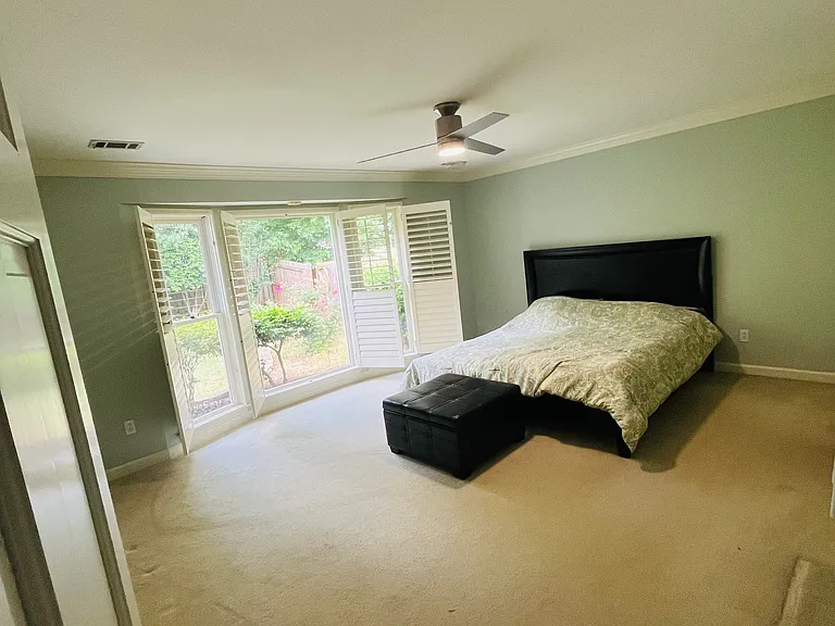 205 Kinderhill Ct — Photo 15