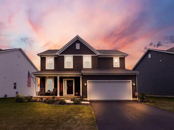 431 Bethpage Blvd, Commercial Point, OH 43116