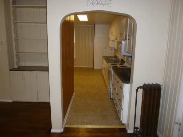 1712 Market St, Burlington, IA 52601