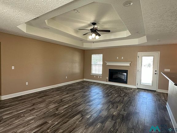 5th image of 2131 Mockingbird Ln