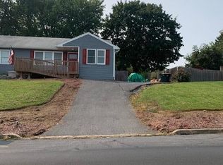 2820 Fischer Rd, Easton, PA 18045