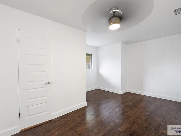 28 Red Bay Cir — Photo 7