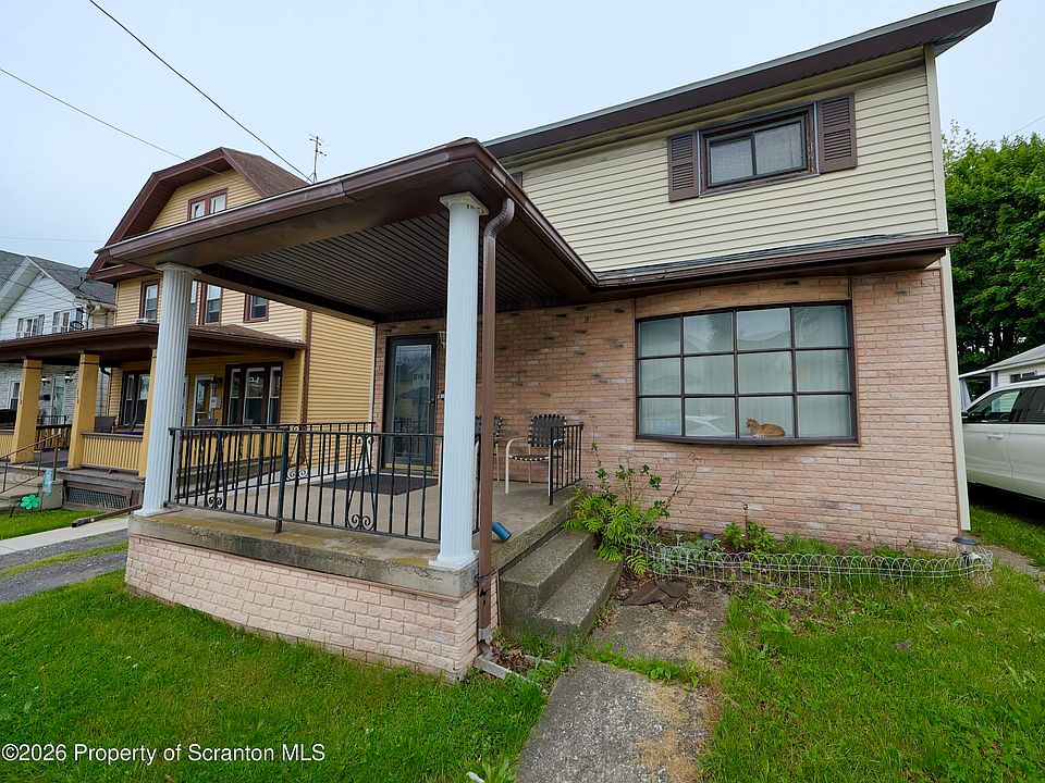 1st image of 314 Railroad Ave