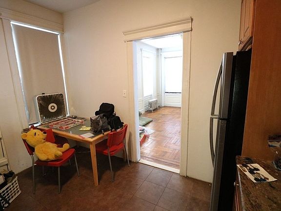 5th image of 95 Eastern Pkwy APT 2C