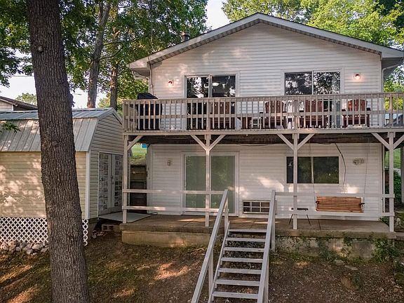 2nd image of 1440 Robinwoods Ln