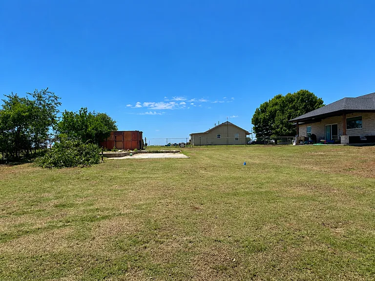 2241 Old Highway 81 — Photo 23