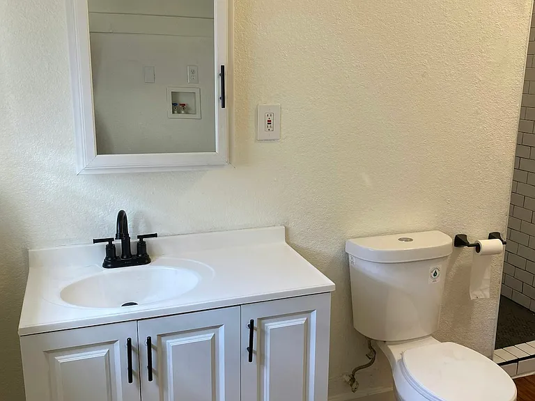 3382 Eucalyptus Ave #A — Photo 11