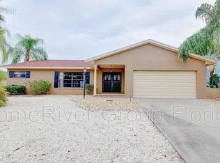 6328 Cocoa Ln, Apollo Beach, FL 33572