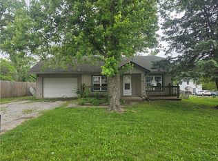 1409 S Kings Hwy, Independence, MO 64055