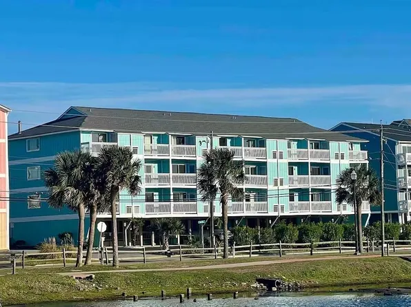 600 Carolina Beach Ave S APT 2F, Carolina Beach, NC 28428