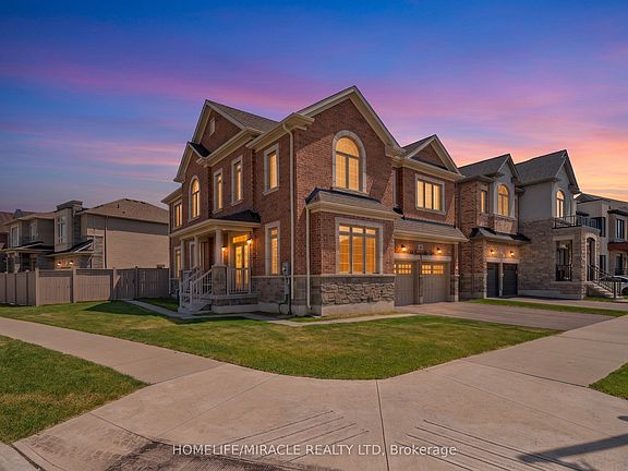 3rd image of 220 Great Falls Blvd