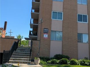 12029 Clifton Blvd APT 101, Lakewood, OH