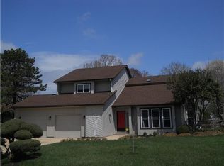 512 Sawmill Bridge Ln, Bear, DE 19701