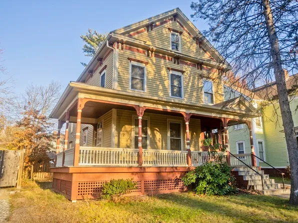 115 Thompson St, Springfield, MA 01109