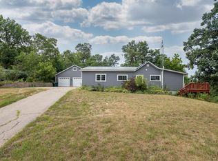188 Pond St, Amherst, WI 54406