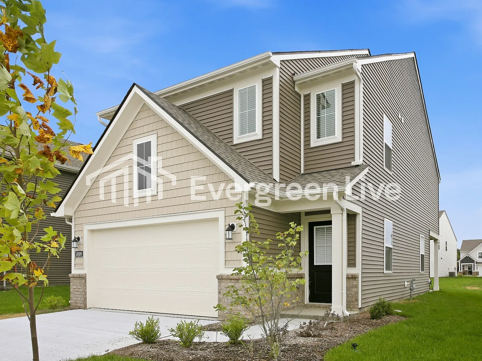 3 bed, 2.5 bath, 1703 sqft, $1,990 — Photo 2