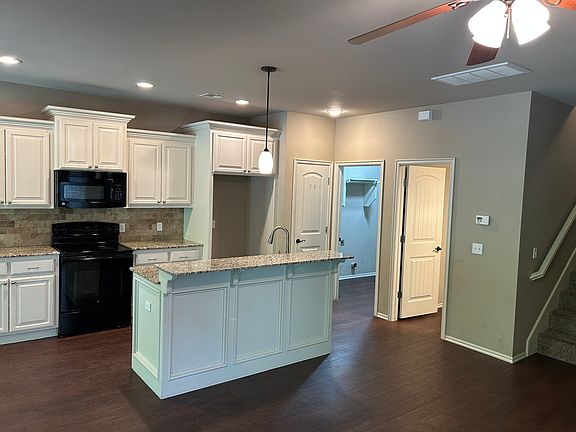 2nd image of 12011 Jadesdale Cir