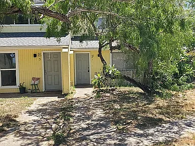 2 bed, 2.5 bath, 1120 sqft, $1,550 — Photo 2
