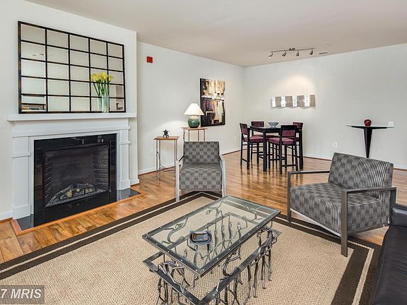 4th image of 8425 Peace Lily Ct APT 315