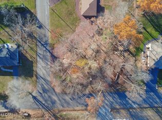 34 Woodland Ave, Mountain Top, PA 18707