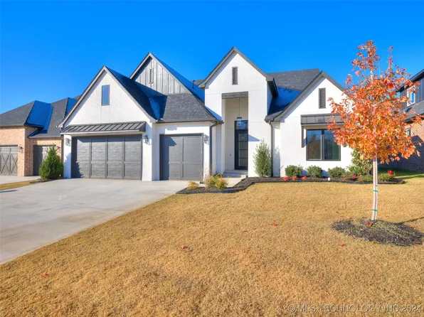 11216 S Fir Ave W, Jenks, OK 74037