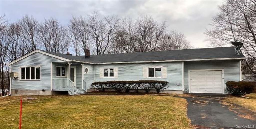 9 Hewlett Place, Poughkeepsie, NY 12603 Zillow