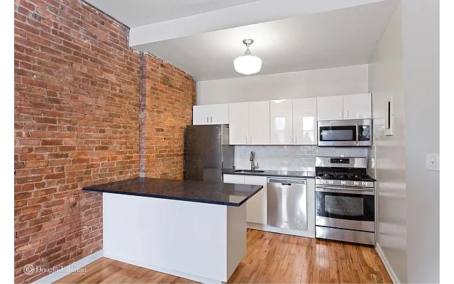 Rented by Douglas Elliman | media 16