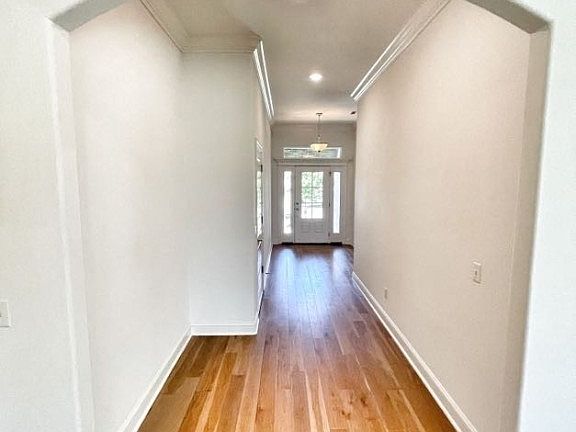 5th image of 1642 Sag Harbor Ave