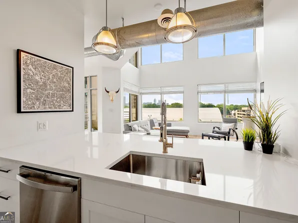 260 18th St N Unit 10326, Atlanta, GA 30363