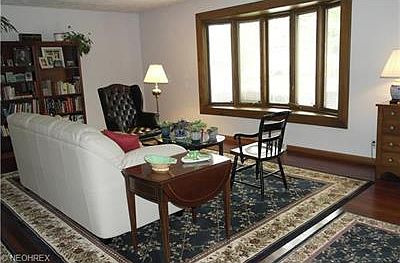3rd image of 22444 Sunnyhill Dr