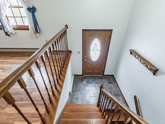 5th image of 281 Wild Cherry Ln