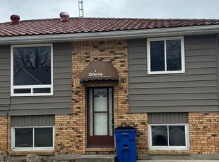12 Centre St E #1, Chatham Kent, ON N0P2L0