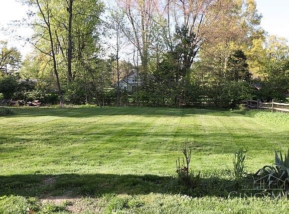4th image of 7826 Buckeye Cres