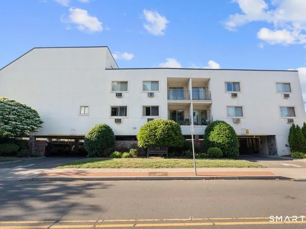 34 Crescent Street #1H, Stamford, CT 06906