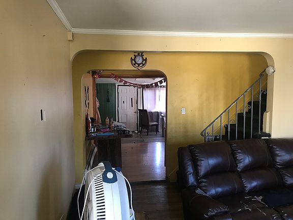 2nd image of 781 Arthur St