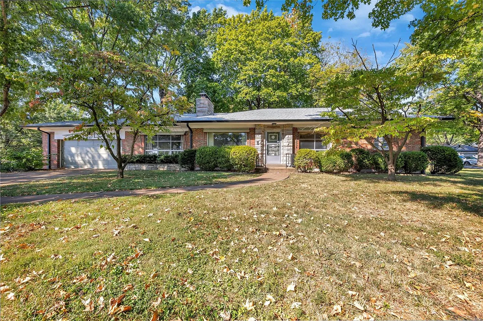 837 Forman Rd photo 1