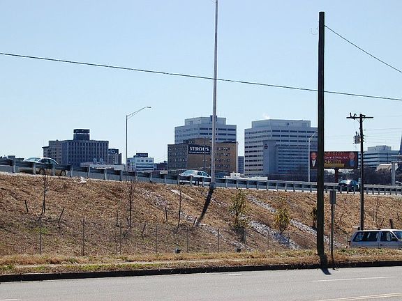 High visability from I-40