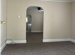 12 Prospect St #12, Carbondale, PA 18407