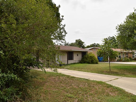 3rd image of 2507 Worldland Dr