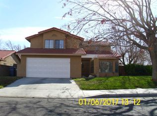 1316 Chagal Ave, Lancaster, CA 93535