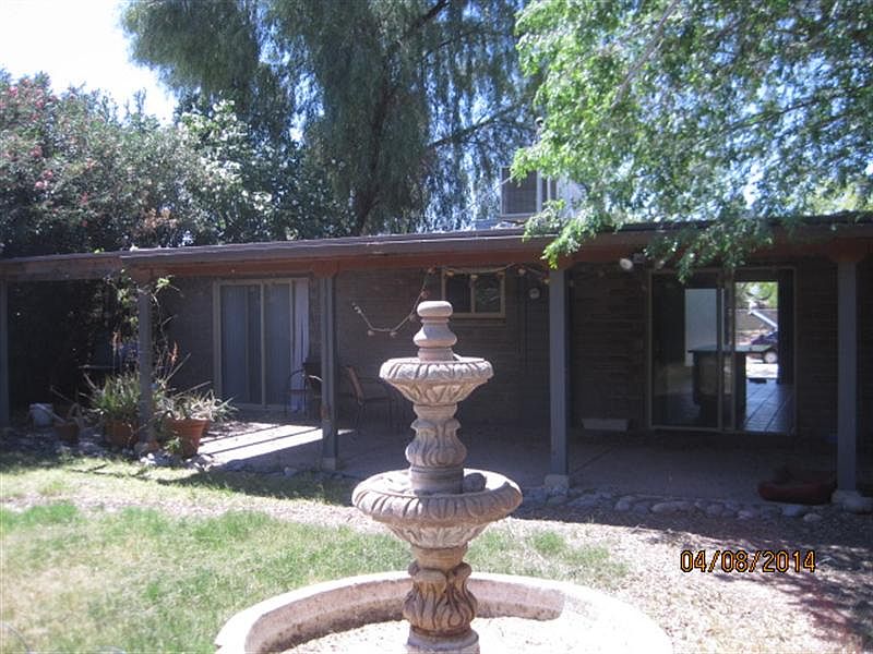 2nd image of 4644 E Montecito Ave