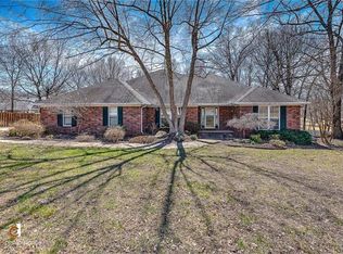 2716 W Seminole Dr, Rogers, AR 72758