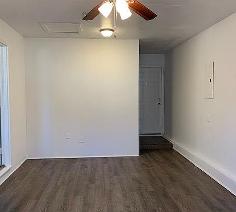 4th image of 2901 Stokley Ln