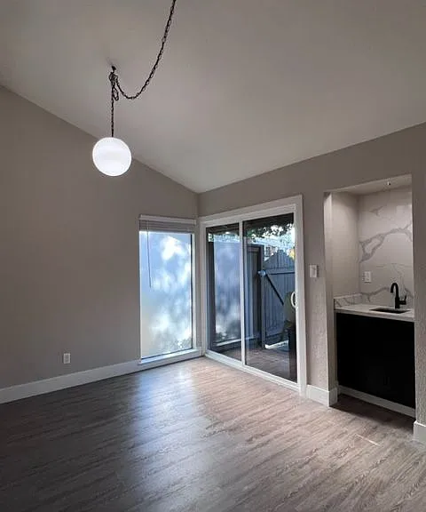 2455 American River Dr — Photo 13