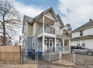 21 Pasadena St, Springfield, MA 01108