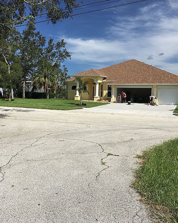 2nd image of 2626 Elm Dr NE