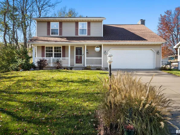 106 Eastwood Dr, East Peoria, IL 61611