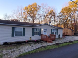 243 Beechwood Dr, Ona, WV 25545
