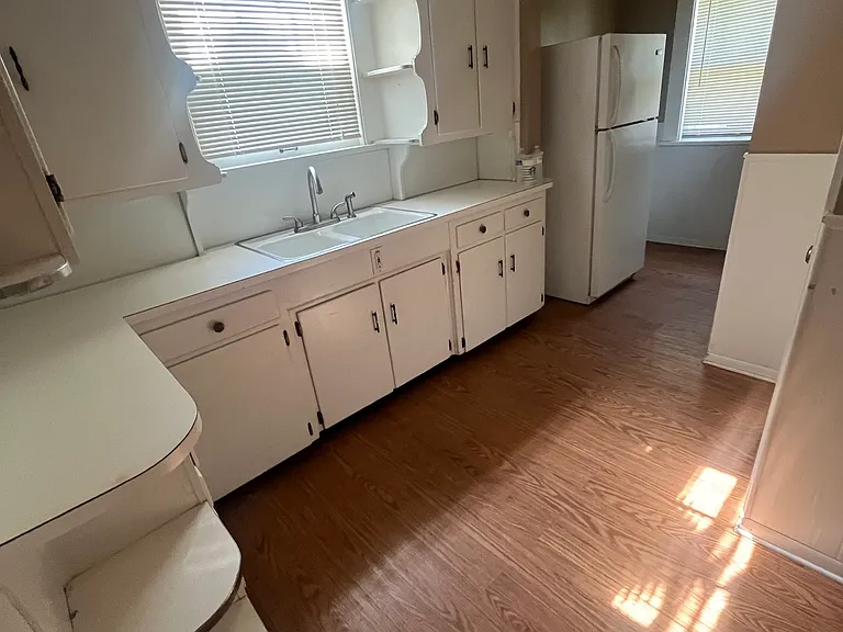 kitchen with breakfast nook