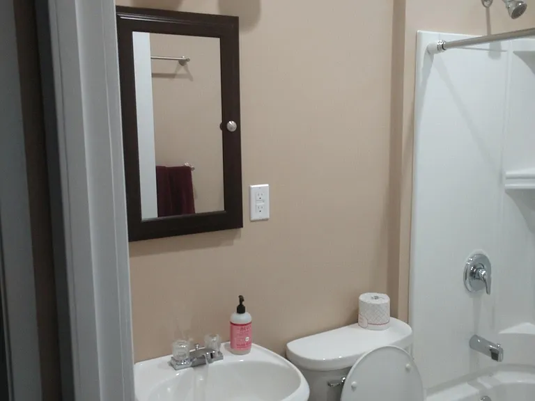 502 N Staffon St — Photo 2
